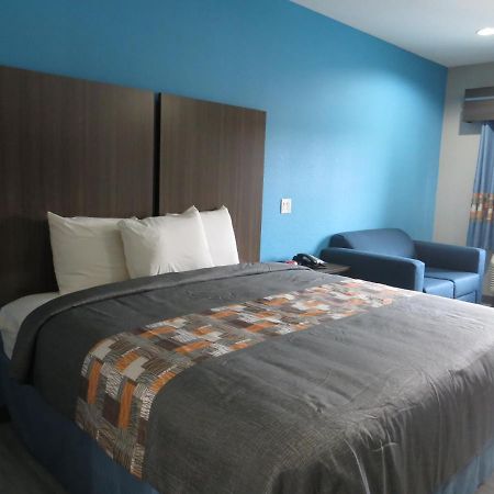 Haven Inn & Suites Willowbrook (Adults Only) Х'юстон Екстер'єр фото
